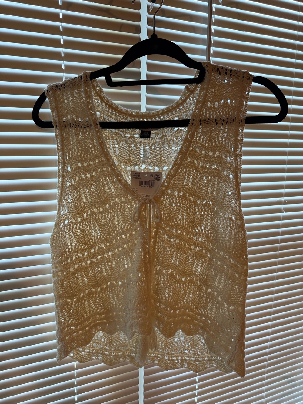 American Eagle Outfitters Cream Crochet Tie-Front Camisole
